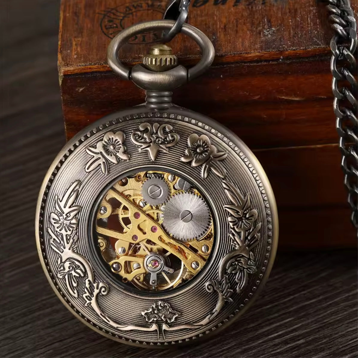 Retro Wood Circle Steampunk Skeleton Pocket Watch